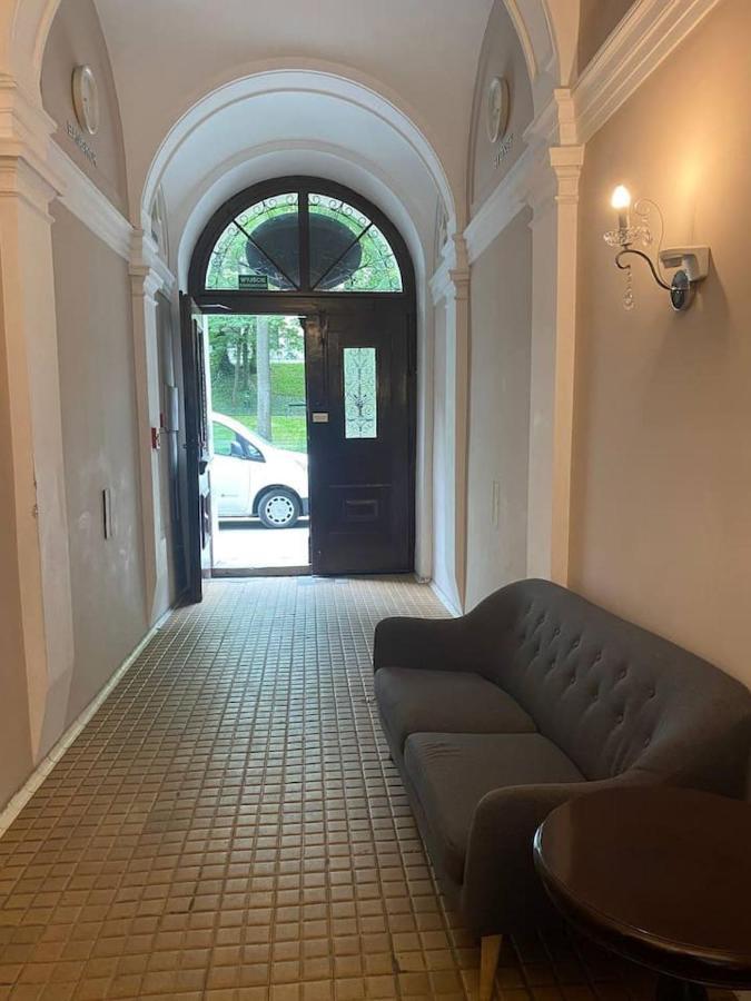 Apartamenty Dobra Noc Przy Wawelu 2 Bedrooms Krasków Exterior foto