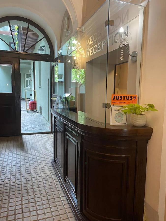 Apartamenty Dobra Noc Przy Wawelu 2 Bedrooms Krasków Exterior foto