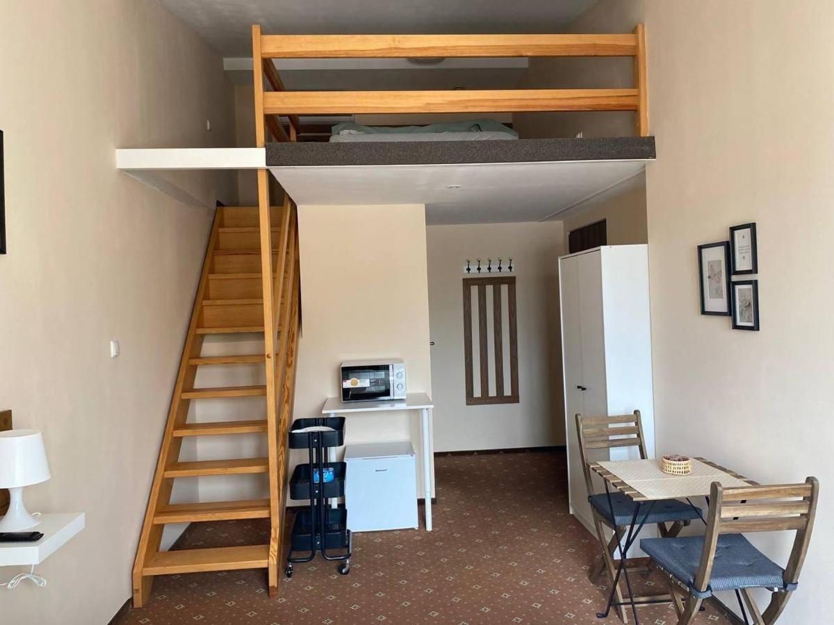 Apartamenty Dobra Noc Przy Wawelu 2 Bedrooms Krasków Exterior foto