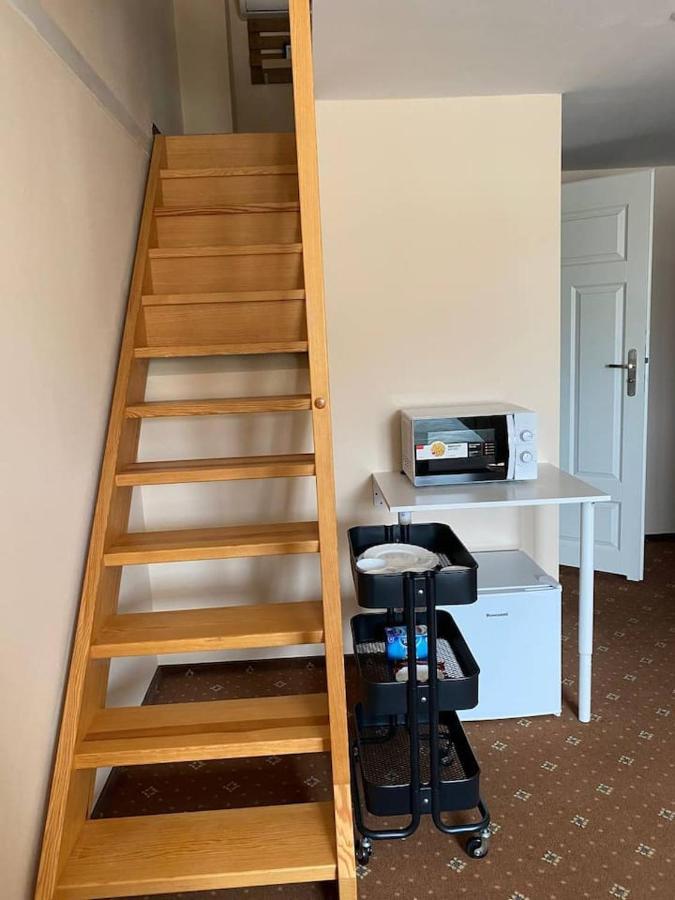 Apartamenty Dobra Noc Przy Wawelu 2 Bedrooms Krasków Exterior foto
